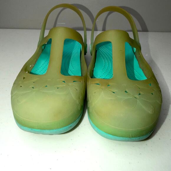 Crocs Carlie Mary Women’s Size 6 Jelly Translucent Clogs Sling back Sandals - Picture 2 of 6